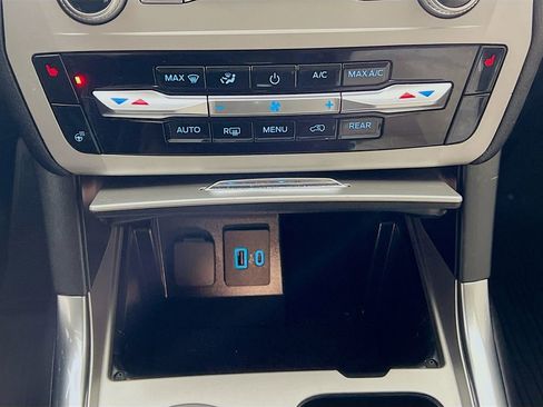 Certified 2023 Ford Explorer XLT w/ Equipment Group 202A AWD/4WD image 22