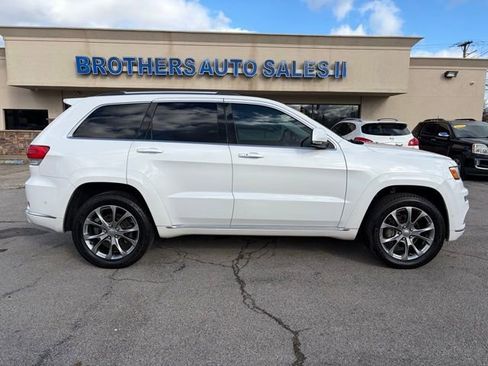 Used 2019 Jeep Grand Cherokee Summit image 10