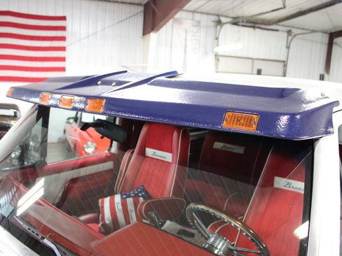 Used 1988 Ford Bronco AWD/4WD image 16