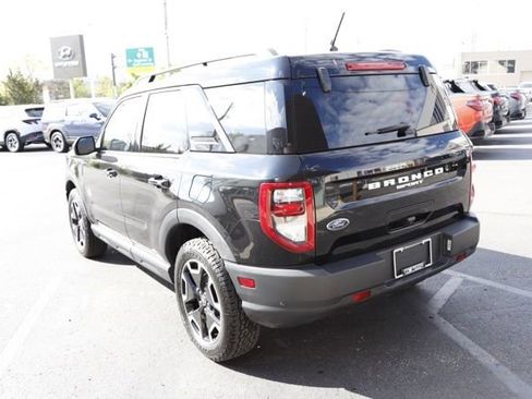 Used 2021 Ford Bronco Sport Outer Banks w/ Outer Banks Package (96D) AWD/4WD image 6