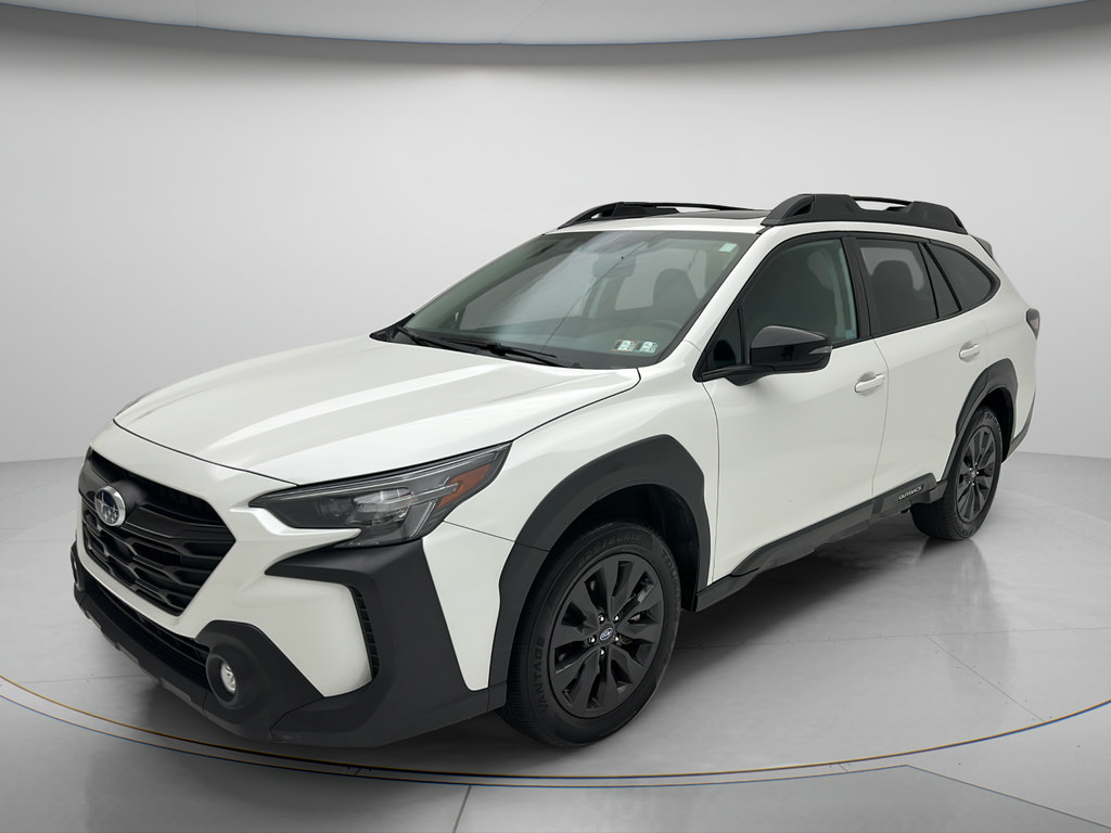Used 2025 Subaru Outback Onyx Edition AWD/4WD image 3