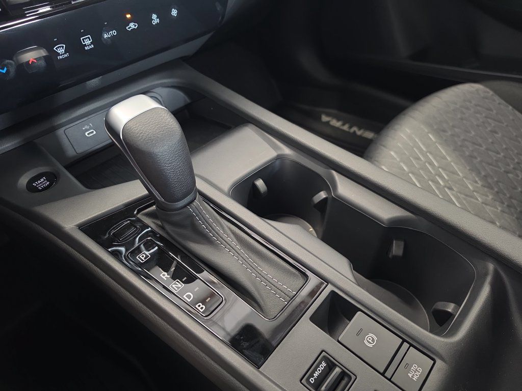 New 2027 Nissan Sentra SV w/ Floor Mat Package FWD image 19