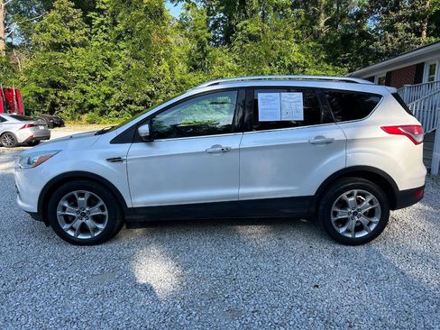 Used 2016 Ford Escape Titanium AWD/4WD image 2