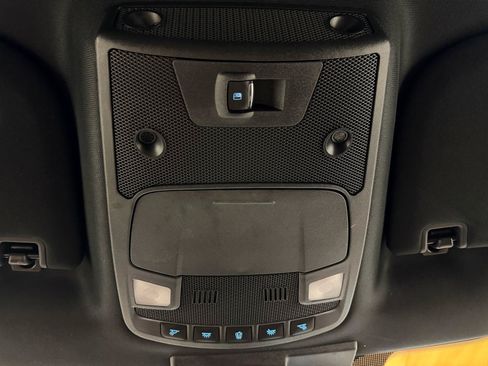 Used 2019 Ford F150 Platinum w/ Equipment Group 701A Luxury AWD/4WD image 21