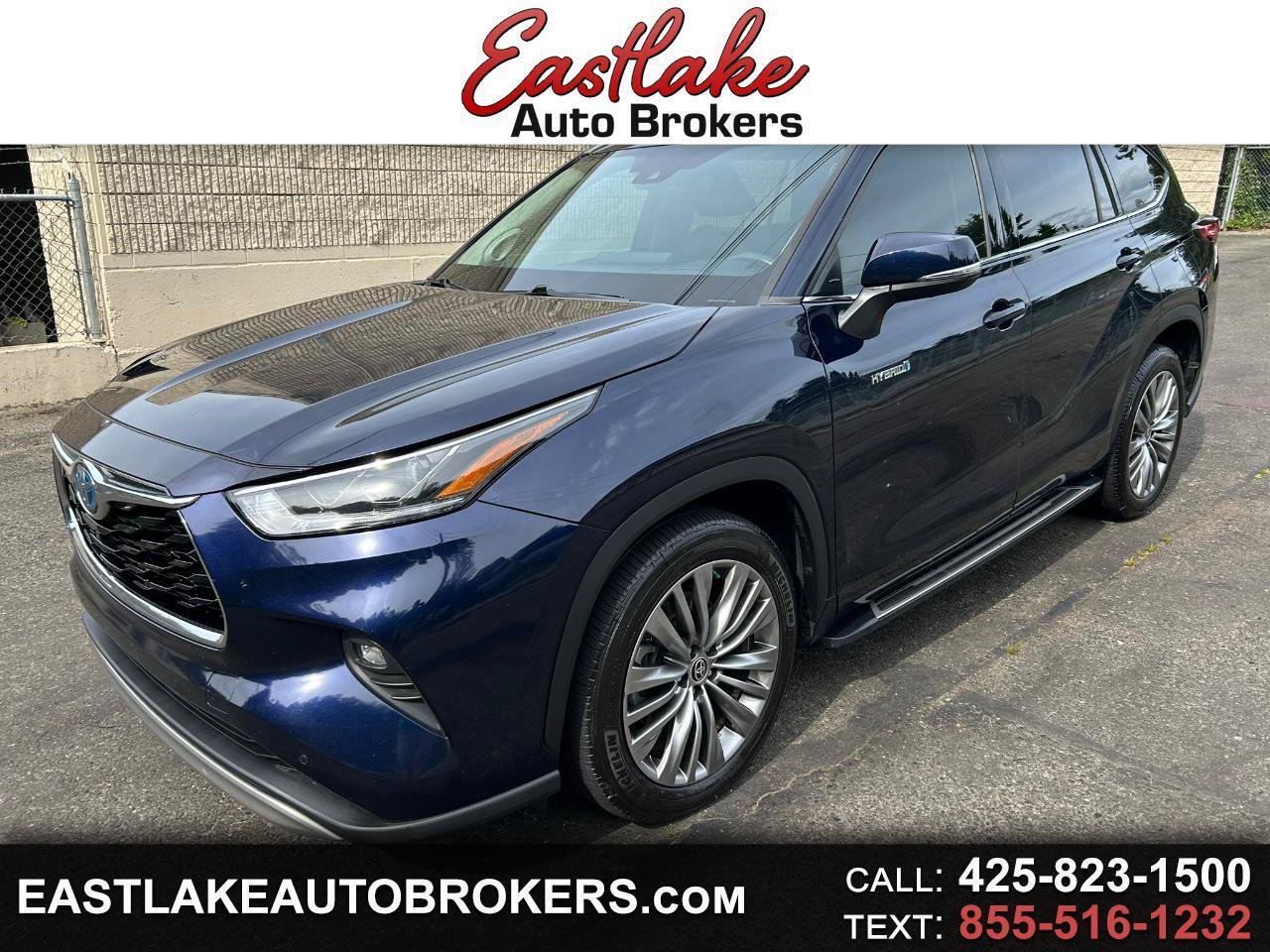 Used 2021 Toyota Highlander Platinum FWD image 1