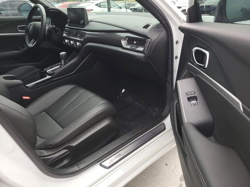 Used 2025 Acura Integra A-Spec FWD image 8