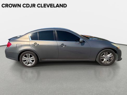 Used 2010 INFINITI G37 Journey w/ Premium Pkg RWD image 6