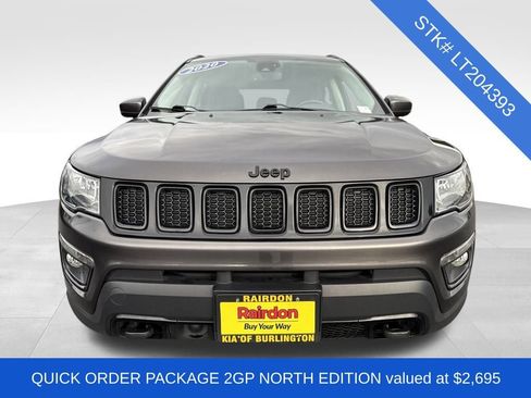 Used 2020 Jeep Compass Sport image 2
