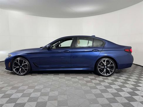 Used 2023 BMW 540i xDrive w/ Executive Package image 11