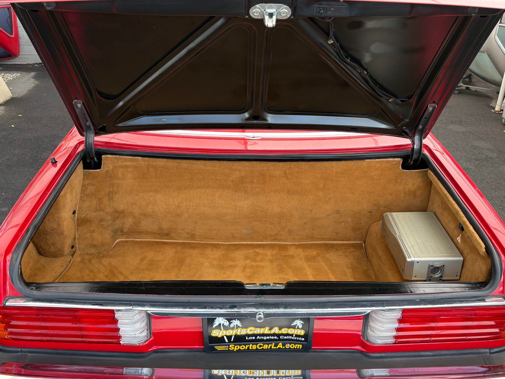 Used 1987 Mercedes-Benz 560 SL image 34