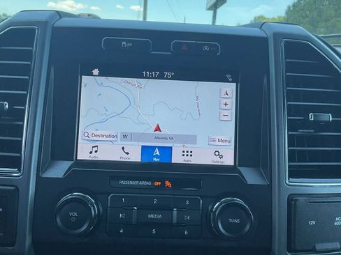 Used 2019 Ford F150 XLT w/ Equipment Group 302A Luxury AWD/4WD image 33