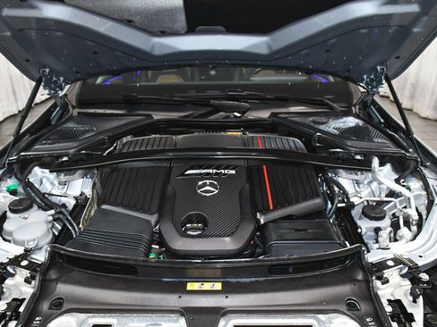 Used 2025 Mercedes-Benz E 53 AMG e 4MATIC Sedan image 76