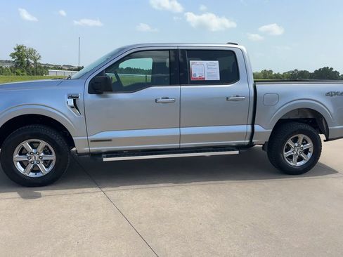 Used 2025 Ford F150 XLT w/ Equipment Group 301A Standard AWD/4WD image 5
