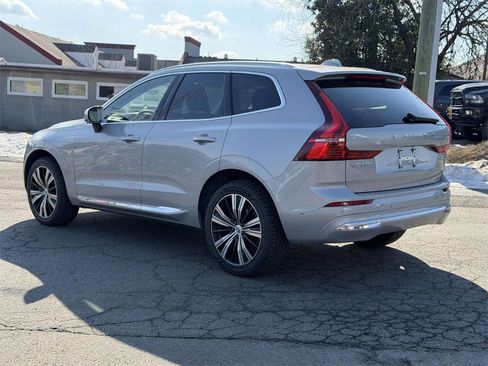 Used 2023 Volvo XC60 B5 Plus w/ Protection Package Premier image 22