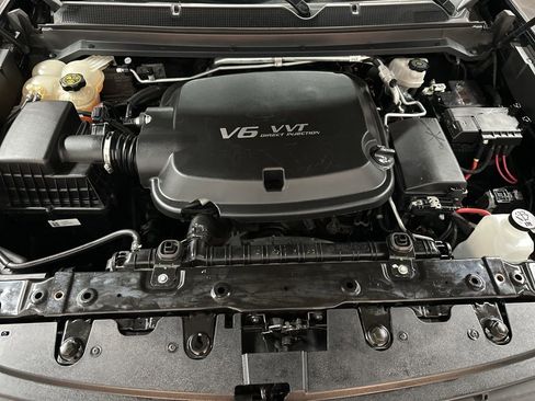 Used 2022 Chevrolet Colorado Z71 w/ Trail Boss Package image 36