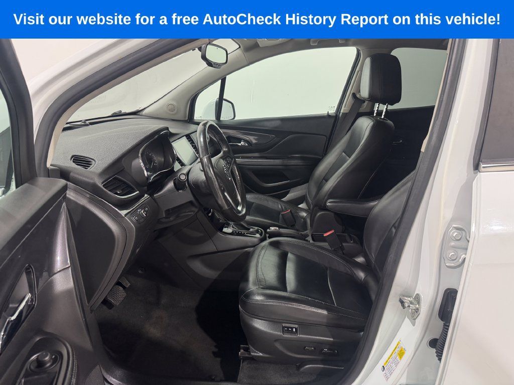 Used 2019 Buick Encore Essence FWD image 15