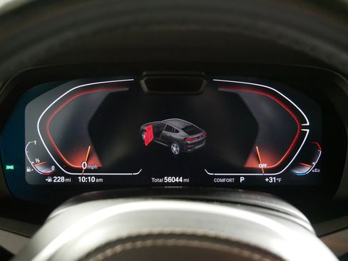 Used 2022 BMW X6 xDrive40i w/ M Sport Package image 21