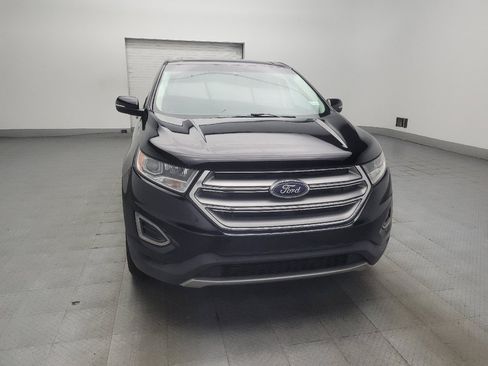 Used 2018 Ford Edge Titanium w/ Equipment Group 301A FWD image 14