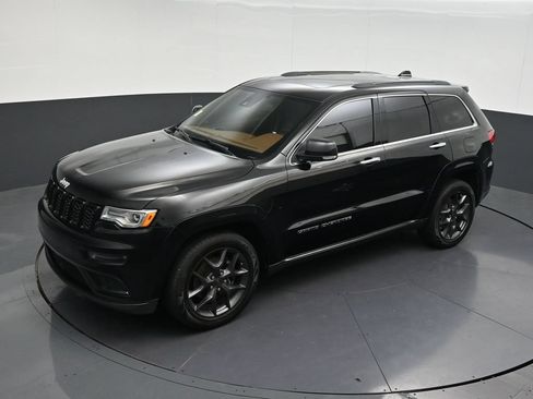 Used 2019 Jeep Grand Cherokee Summit w/ Trailer Tow Group IV RWD image 17