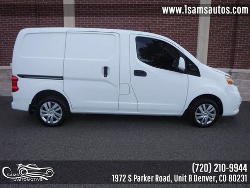 Used 2016 Nissan NV200 SV w/ Technology Package FWD image 15