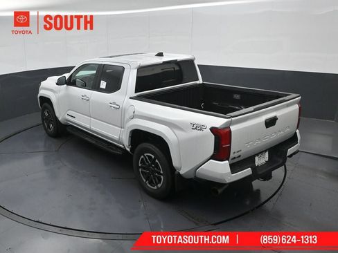 New 2026 Toyota Tacoma TRD Sport w/ TRD Sport Upgrade Package AWD/4WD image 51