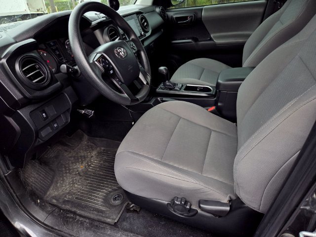 Used 2023 Toyota Tacoma SR w/ SR Convenience Package AWD/4WD image 7