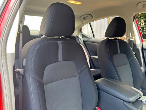 Used 2022 Nissan Sentra SV FWD image 31