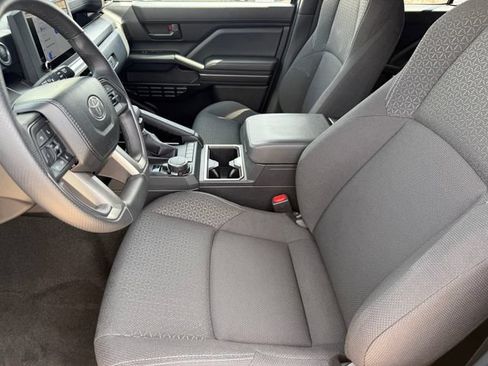 Used 2026 Toyota 4Runner SR5 AWD/4WD image 13