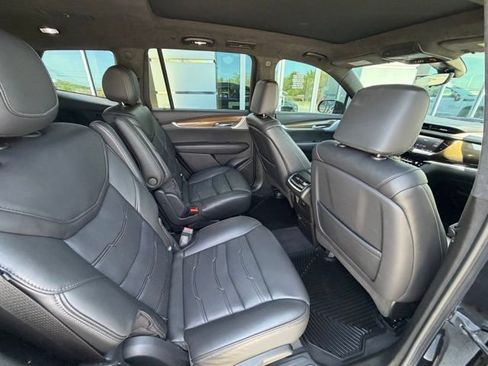 Used 2022 Cadillac XT6 Sport w/ Platinum Package AWD/4WD image 33