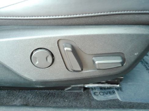 Used 2023 Kia EV6 GT-Line w/ GT-Line Suede Seat Package image 23