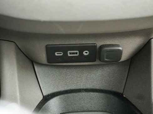 Used 2020 Chevrolet Malibu LS image 16