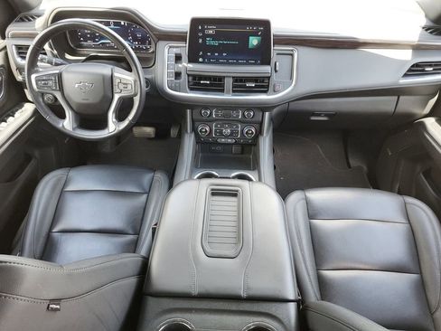 Certified 2022 Chevrolet Tahoe Z71 w/ Luxury Package AWD/4WD image 12