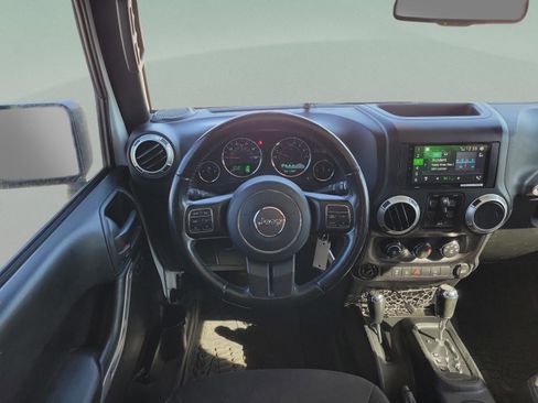 Used 2017 Jeep Wrangler Unlimited Sahara w/ Max Tow Package image 16