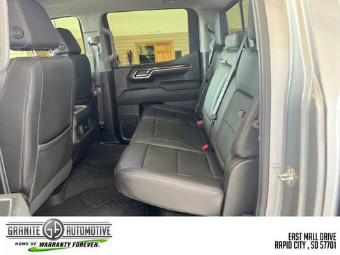 Used 2024 Chevrolet Silverado 1500 LT Trail Boss w/ LT Trail Boss Premium Package AWD/4WD image 26