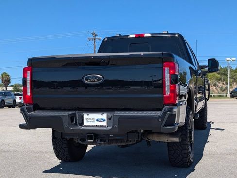 Certified 2025 Ford F250 Lariat w/ Lariat Ultimate Package AWD/4WD image 6