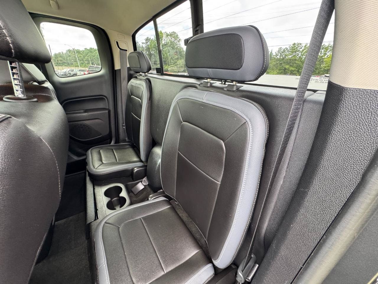 Used 2016 Chevrolet Colorado Z71 RWD image 21