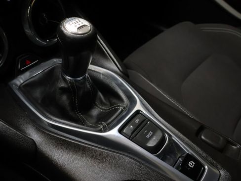 Used 2017 Chevrolet Camaro LT image 21