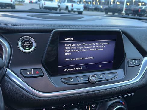 Used 2021 Chevrolet Blazer LT image 32