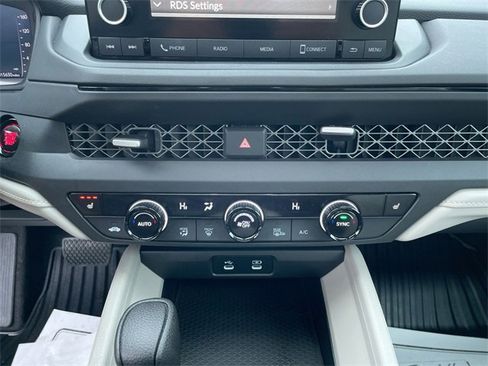 Certified 2023 Honda Accord EX image 20