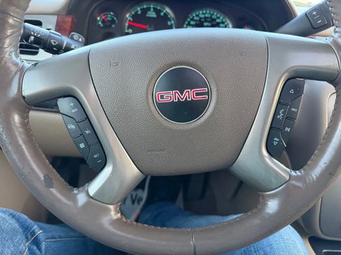 Used 2012 GMC Yukon XL SLT image 19