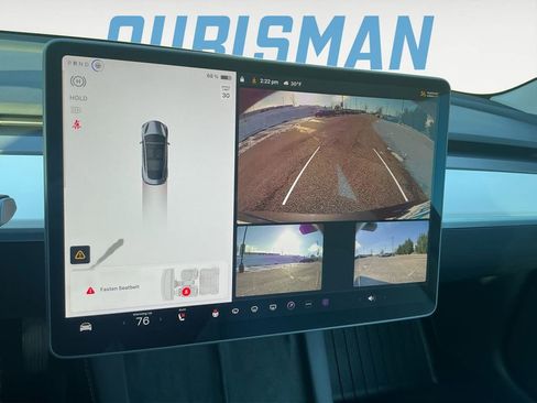 Used 2023 Tesla Model 3 Standard Range image 19