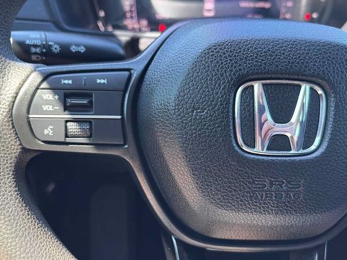 Used 2023 Honda Accord LX image 14