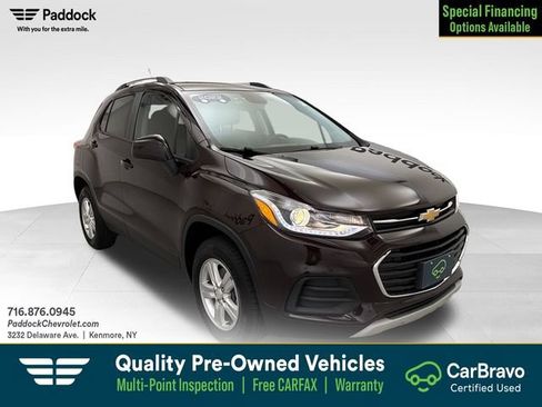 Used 2022 Chevrolet Trax LT w/ Driver Confidence Package AWD/4WD image 1