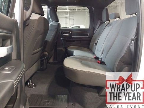 Used 2024 RAM 2500 Big Horn w/ Bed Utility Group image 10