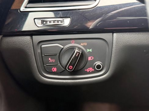 Used 2013 Audi A8 L 3.0T image 38