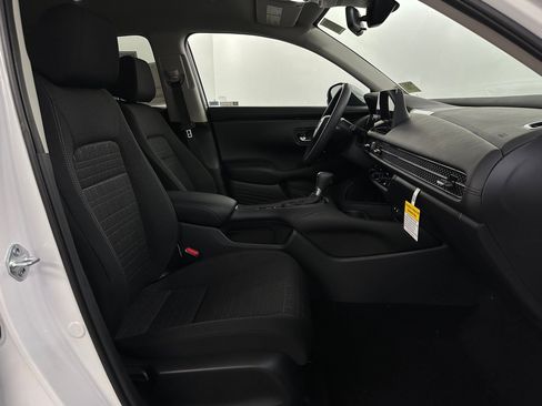 New 2026 Honda HR-V LX image 33