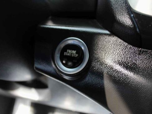 Used 2020 GMC Terrain SLT FWD image 20