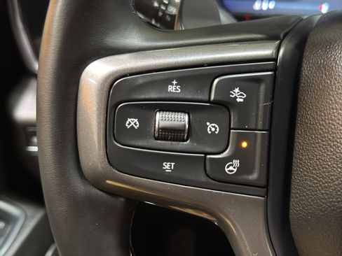 Used 2025 Chevrolet Silverado 1500 High Country w/ High Country Premium Package AWD/4WD image 26