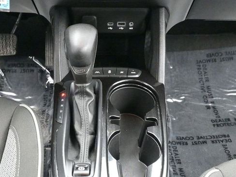 Used 2023 Chevrolet TrailBlazer LS image 20