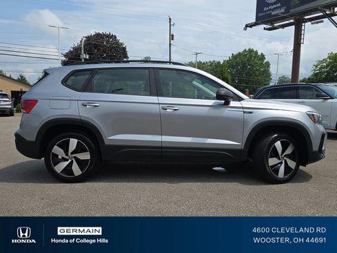Used 2024 Volkswagen Taos S AWD/4WD image 21